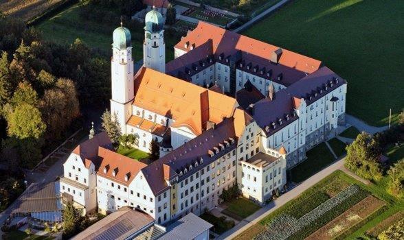 Gaestehaus Schweiklberg فيلزهوفين ان دير دوناو المظهر الخارجي الصورة